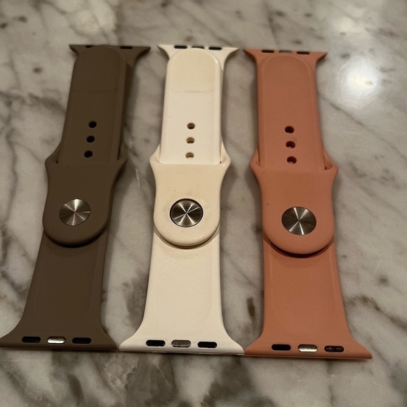 3 Apple Watch 42mm Bands - Picture 4 of 4